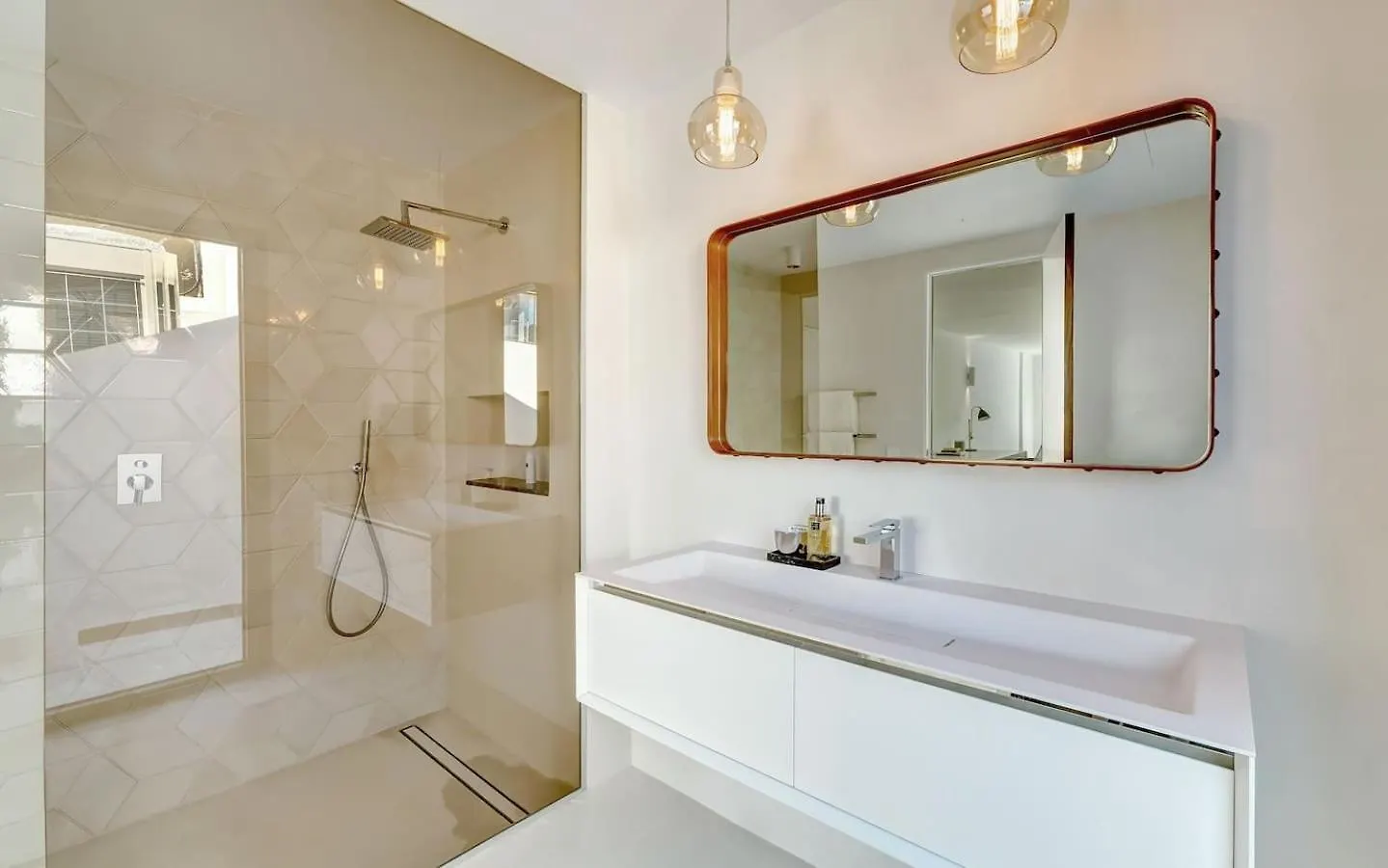 Deluxe Villa With Seaview In Portals Costa D'En Blanes