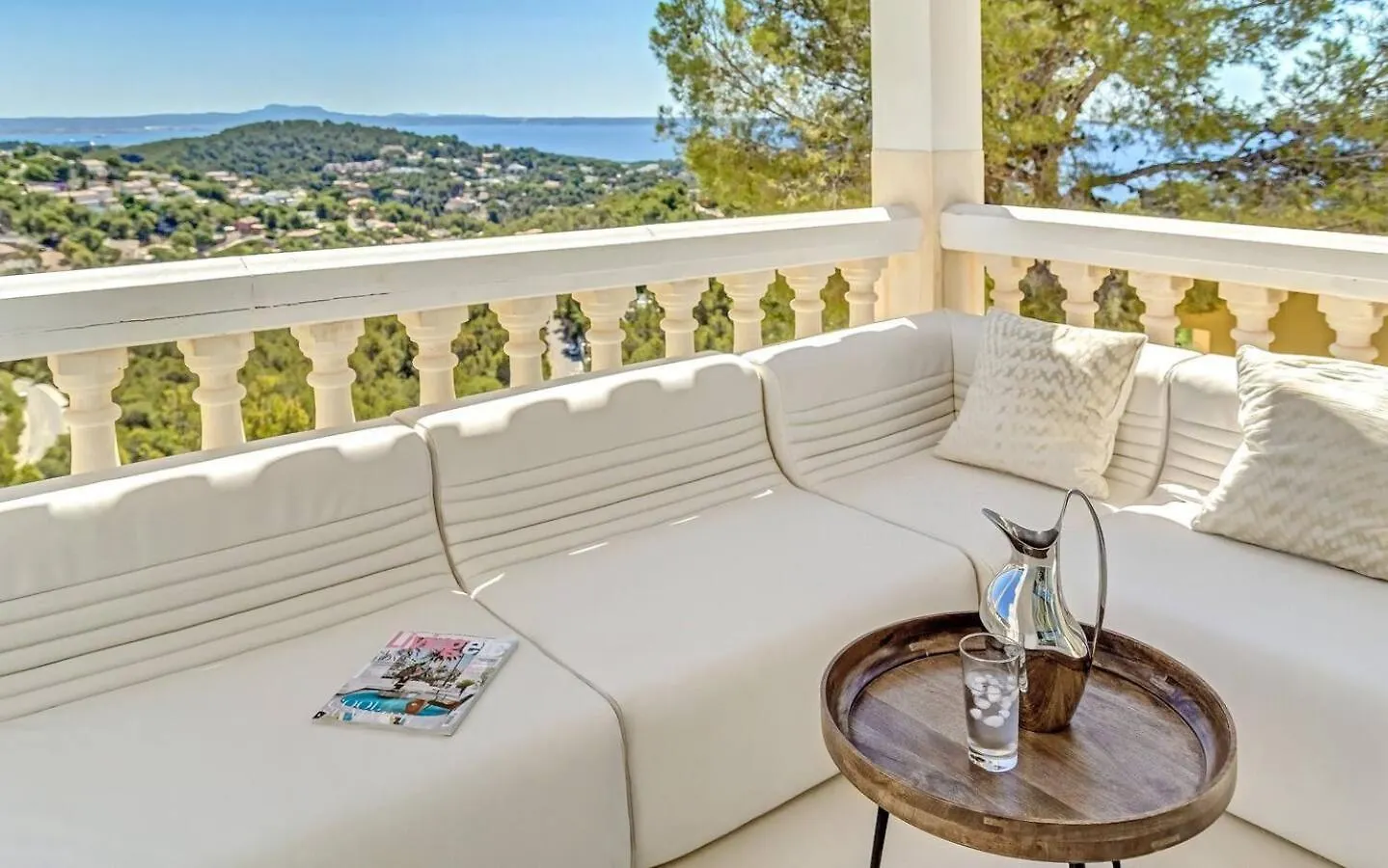 Deluxe Villa With Seaview In Portals Costa D'En Blanes