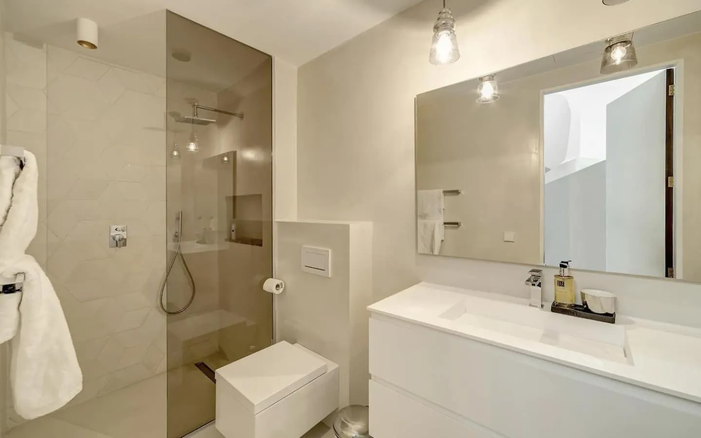 Deluxe Villa With Seaview In Portals Costa D'En Blanes